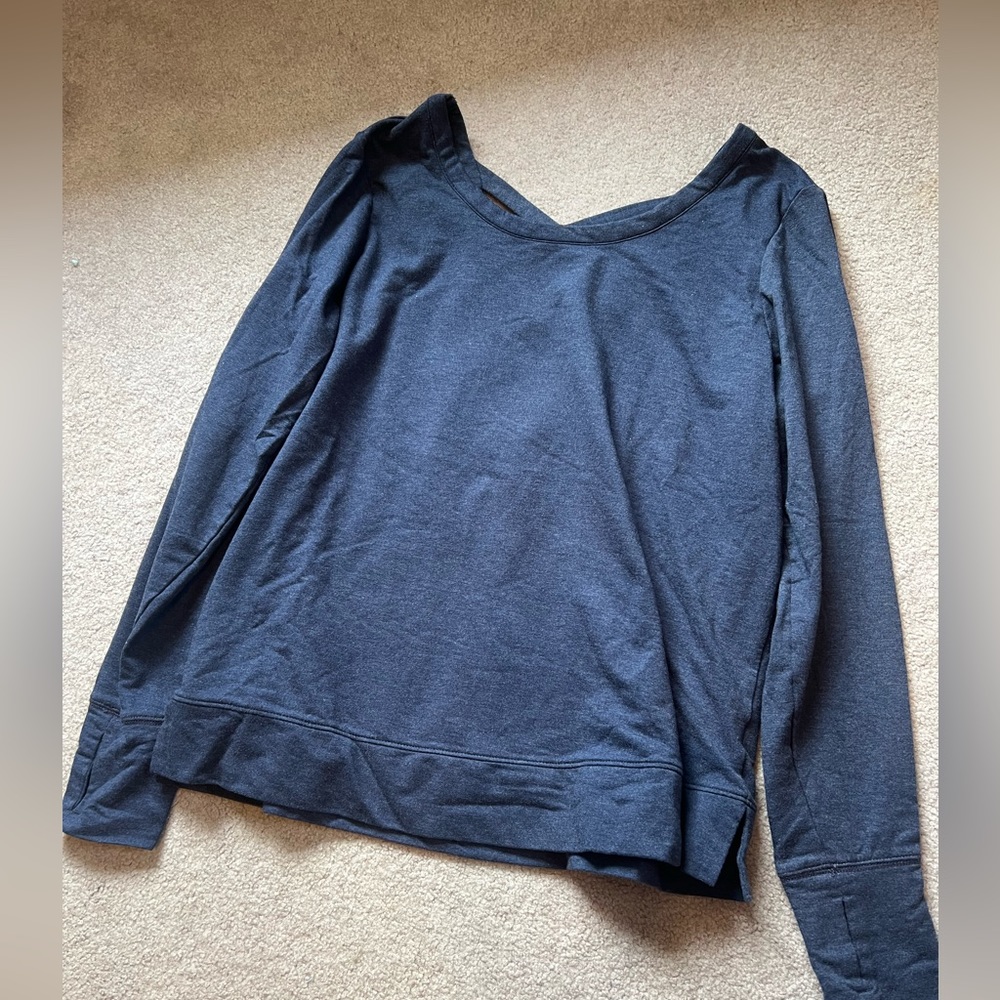 Old Navy Active women’s sweater